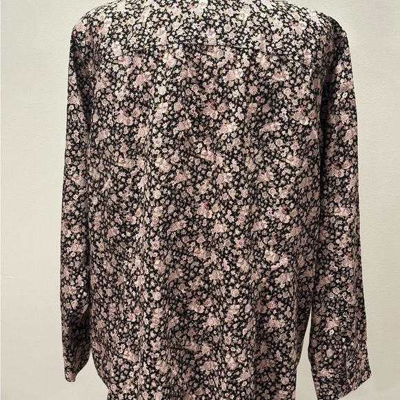 Chaps Women’s Long Sleeve Button Down Floral Pattern Shirt Size 1X - Picture 4 of 6